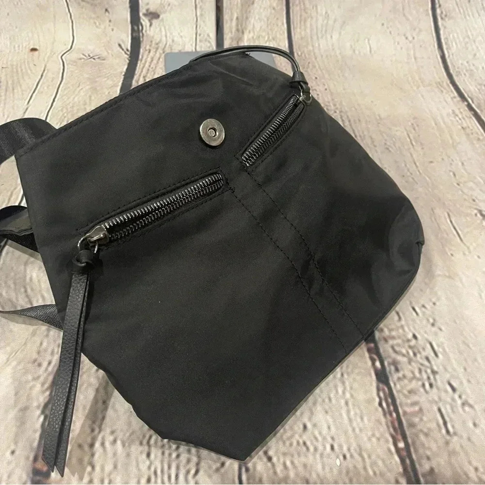 NWOT Botkier New York Black Mini Trigger Backpack - Picture 5 of 14